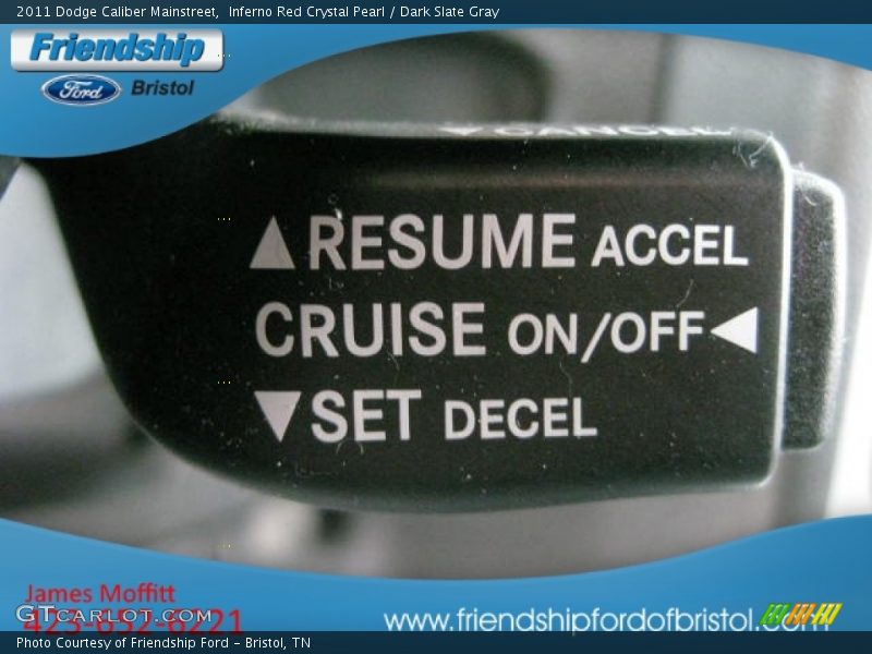 Inferno Red Crystal Pearl / Dark Slate Gray 2011 Dodge Caliber Mainstreet