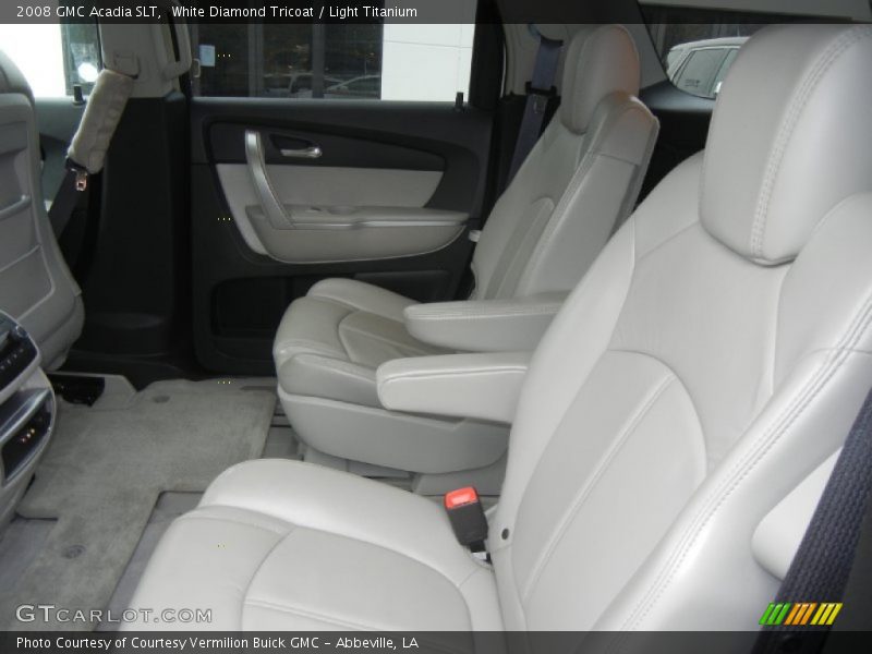 White Diamond Tricoat / Light Titanium 2008 GMC Acadia SLT