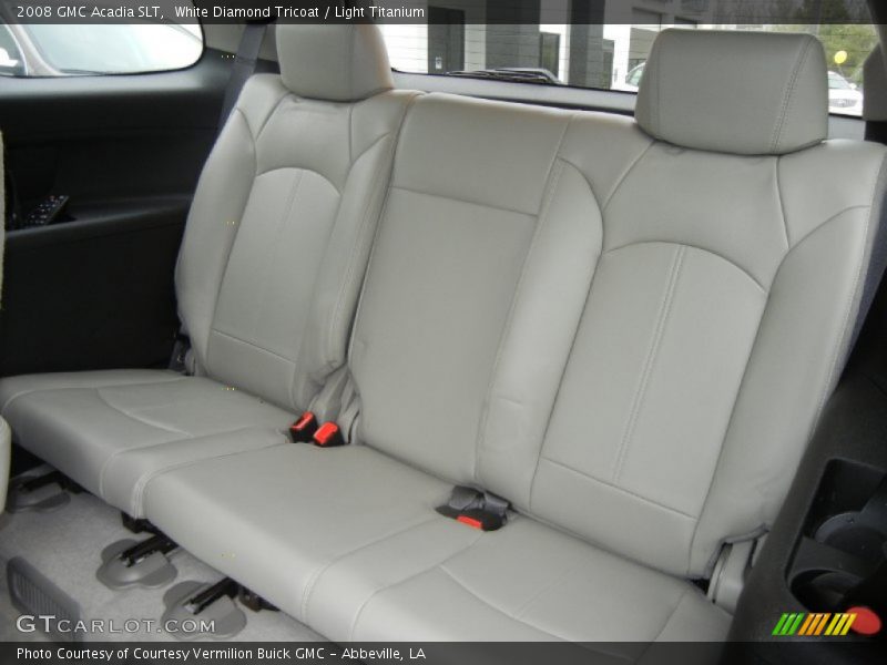 White Diamond Tricoat / Light Titanium 2008 GMC Acadia SLT