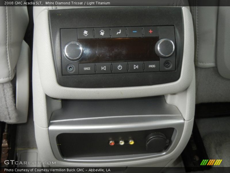 White Diamond Tricoat / Light Titanium 2008 GMC Acadia SLT