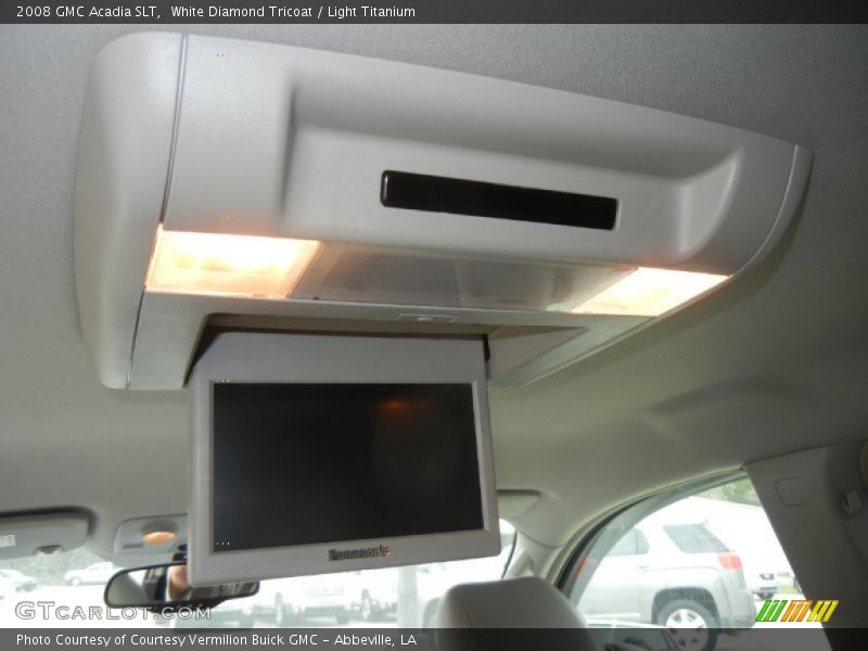 White Diamond Tricoat / Light Titanium 2008 GMC Acadia SLT