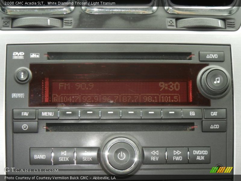 White Diamond Tricoat / Light Titanium 2008 GMC Acadia SLT