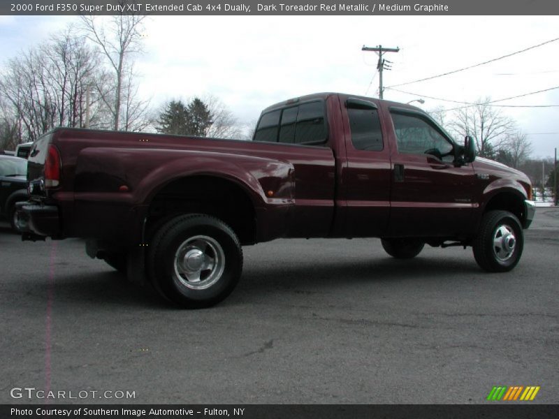 Dark Toreador Red Metallic / Medium Graphite 2000 Ford F350 Super Duty XLT Extended Cab 4x4 Dually