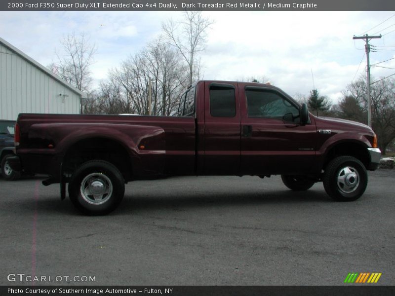 Dark Toreador Red Metallic / Medium Graphite 2000 Ford F350 Super Duty XLT Extended Cab 4x4 Dually