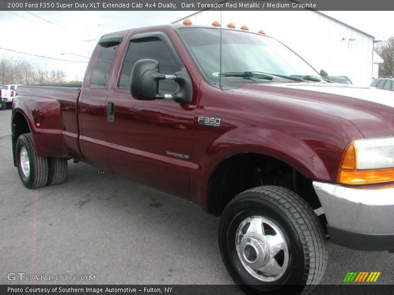 Dark Toreador Red Metallic / Medium Graphite 2000 Ford F350 Super Duty XLT Extended Cab 4x4 Dually