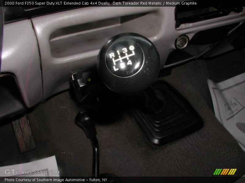  2000 F350 Super Duty XLT Extended Cab 4x4 Dually 6 Speed Manual Shifter