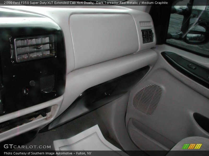 Dark Toreador Red Metallic / Medium Graphite 2000 Ford F350 Super Duty XLT Extended Cab 4x4 Dually