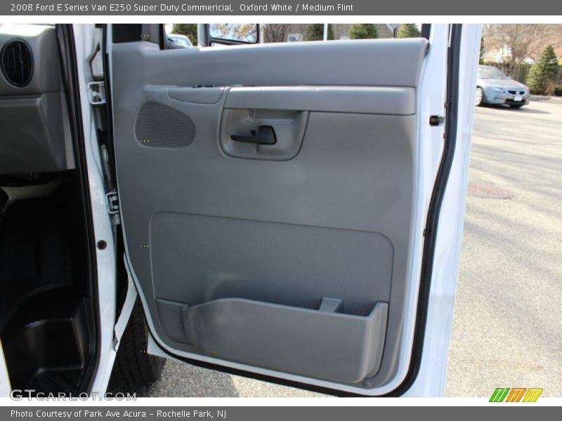 Oxford White / Medium Flint 2008 Ford E Series Van E250 Super Duty Commericial