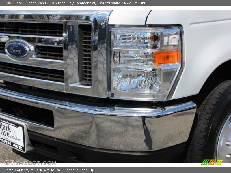 Oxford White / Medium Flint 2008 Ford E Series Van E250 Super Duty Commericial