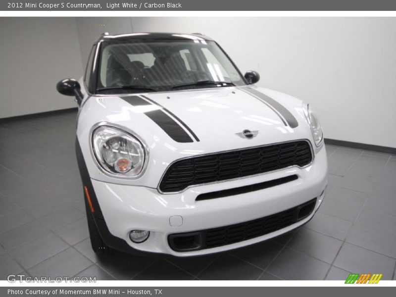 Light White / Carbon Black 2012 Mini Cooper S Countryman