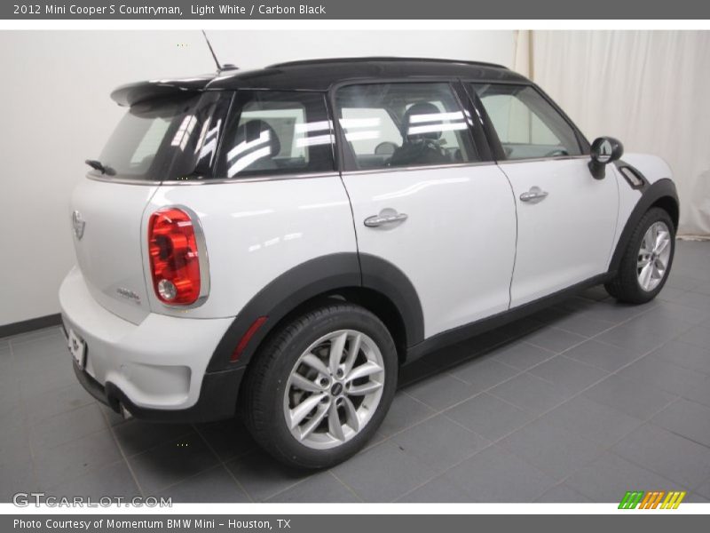 Light White / Carbon Black 2012 Mini Cooper S Countryman
