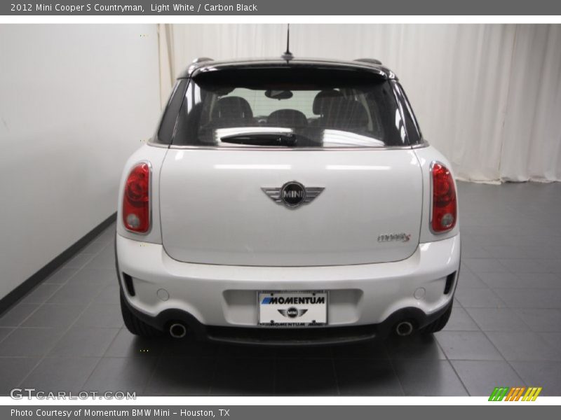 Light White / Carbon Black 2012 Mini Cooper S Countryman
