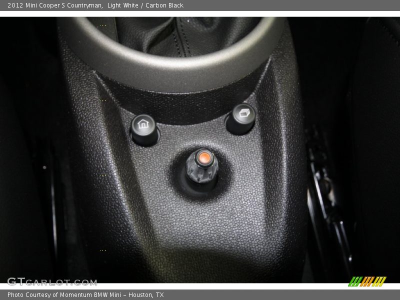 Light White / Carbon Black 2012 Mini Cooper S Countryman