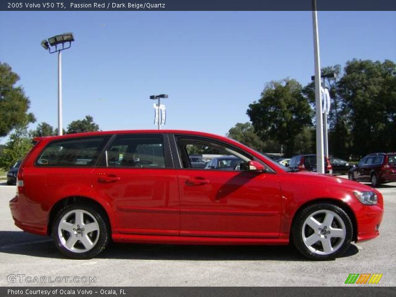 Passion Red / Dark Beige/Quartz 2005 Volvo V50 T5