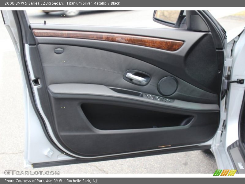 Titanium Silver Metallic / Black 2008 BMW 5 Series 528xi Sedan
