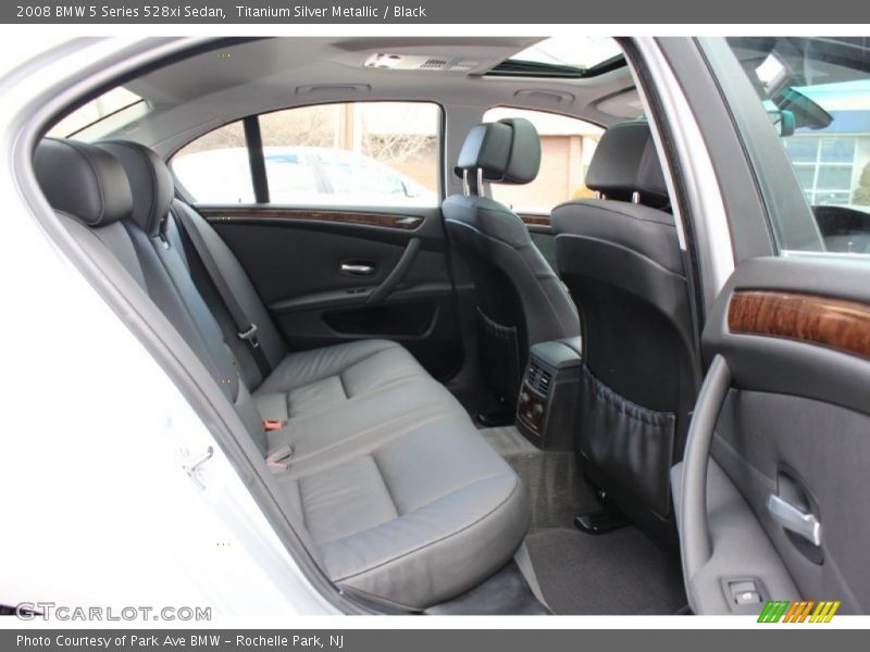 Titanium Silver Metallic / Black 2008 BMW 5 Series 528xi Sedan