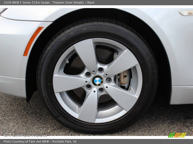 Titanium Silver Metallic / Black 2008 BMW 5 Series 528xi Sedan