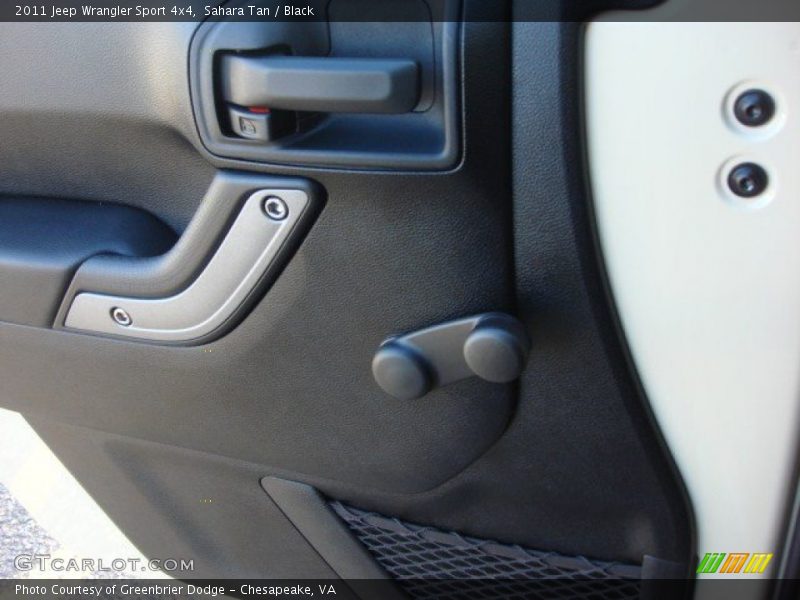 Sahara Tan / Black 2011 Jeep Wrangler Sport 4x4