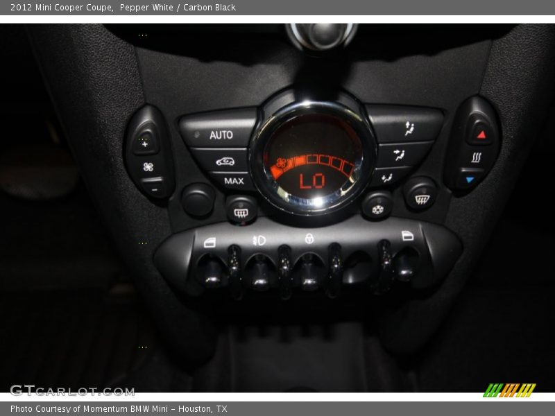 Pepper White / Carbon Black 2012 Mini Cooper Coupe
