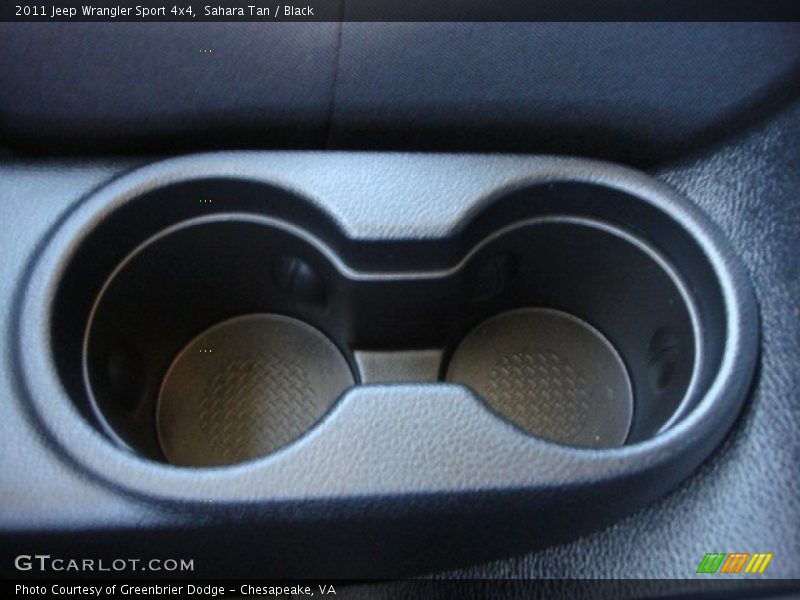 Sahara Tan / Black 2011 Jeep Wrangler Sport 4x4