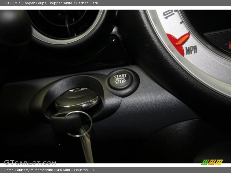 Pepper White / Carbon Black 2012 Mini Cooper Coupe