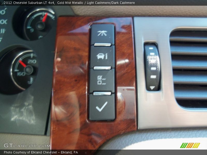 Gold Mist Metallic / Light Cashmere/Dark Cashmere 2012 Chevrolet Suburban LT 4x4