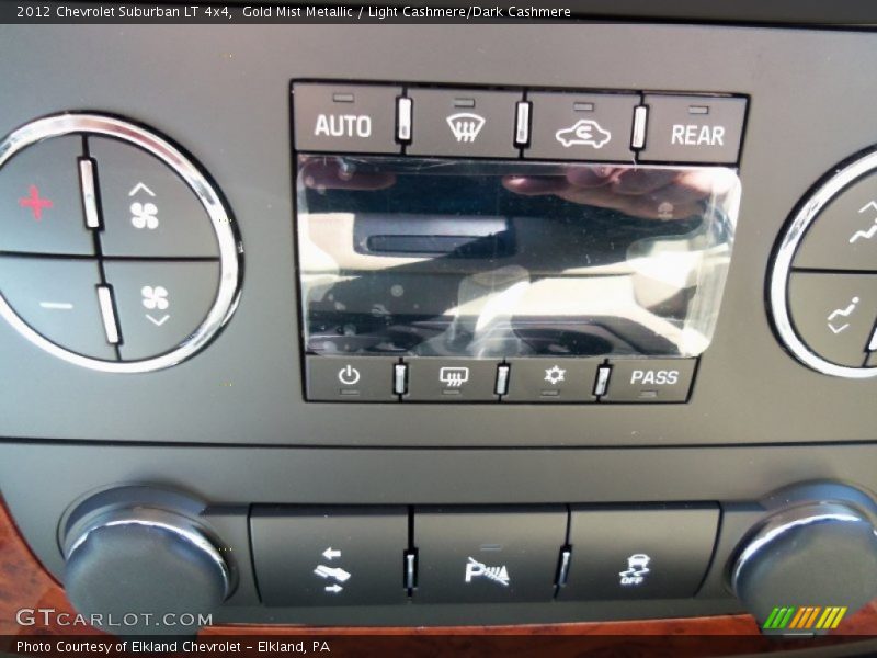 Gold Mist Metallic / Light Cashmere/Dark Cashmere 2012 Chevrolet Suburban LT 4x4