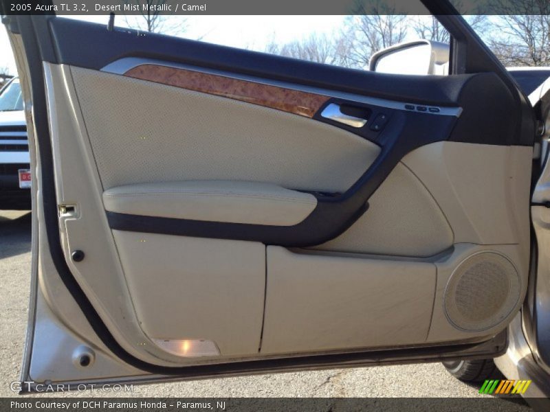 Desert Mist Metallic / Camel 2005 Acura TL 3.2