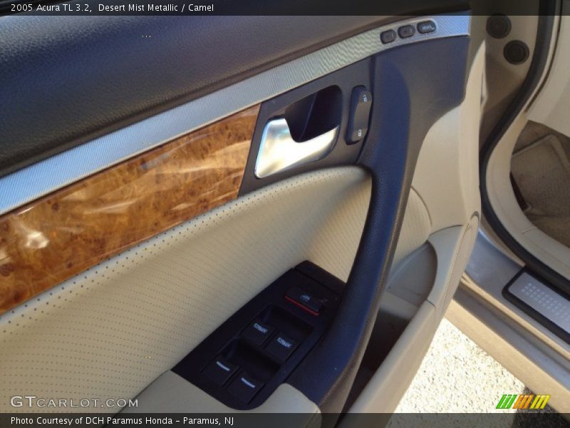 Desert Mist Metallic / Camel 2005 Acura TL 3.2