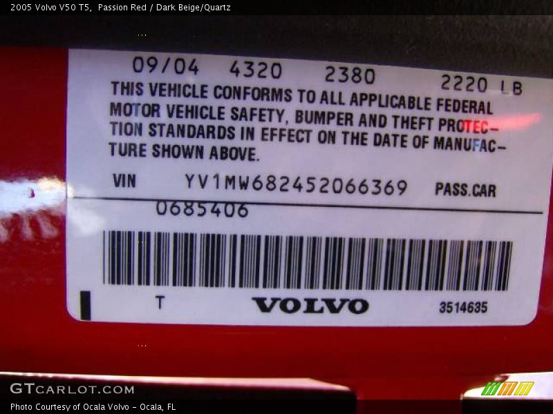 Passion Red / Dark Beige/Quartz 2005 Volvo V50 T5