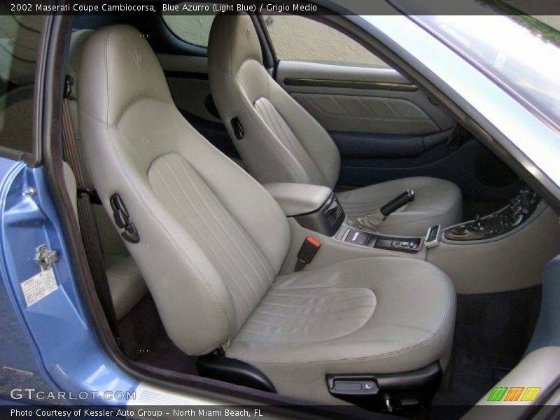 Front Seat of 2002 Coupe Cambiocorsa
