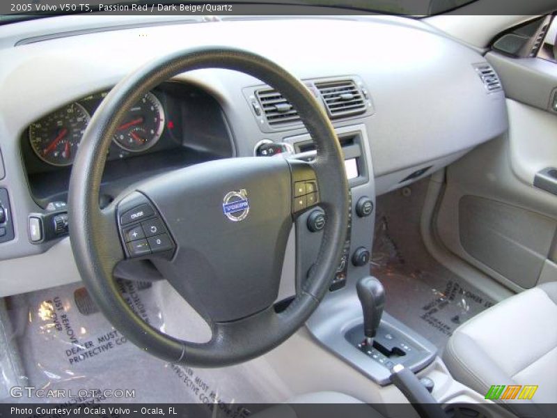 Passion Red / Dark Beige/Quartz 2005 Volvo V50 T5