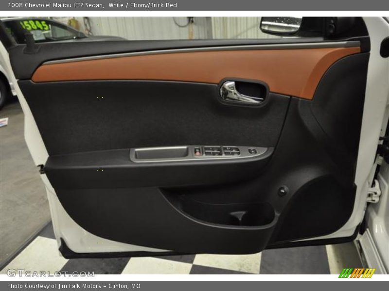 Door Panel of 2008 Malibu LTZ Sedan