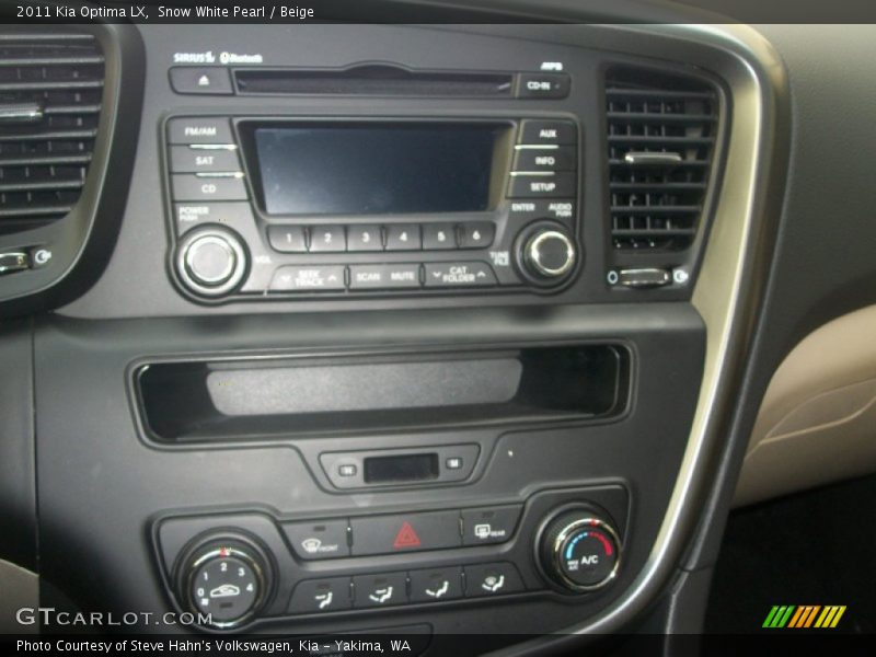 Snow White Pearl / Beige 2011 Kia Optima LX