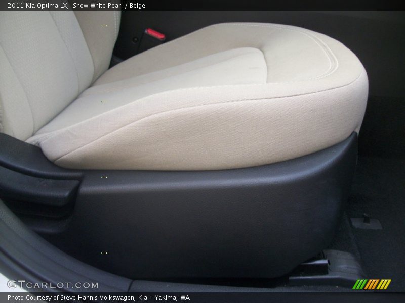 Snow White Pearl / Beige 2011 Kia Optima LX