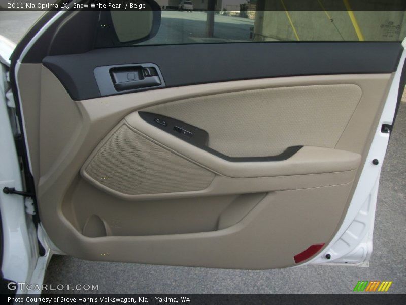 Snow White Pearl / Beige 2011 Kia Optima LX