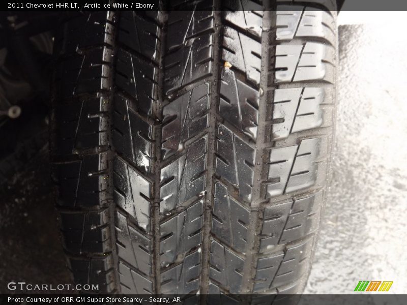 Arctic Ice White / Ebony 2011 Chevrolet HHR LT