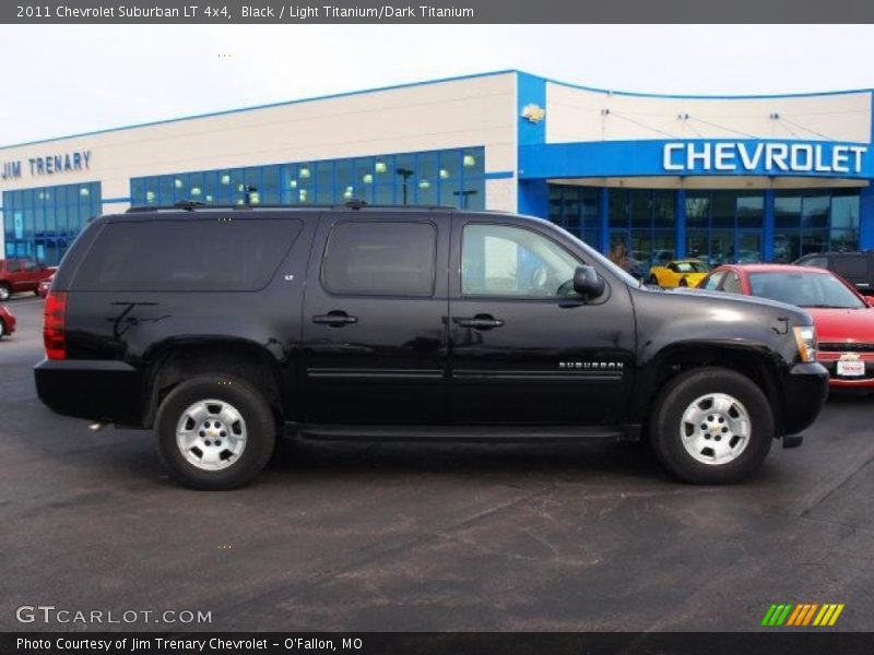 Black / Light Titanium/Dark Titanium 2011 Chevrolet Suburban LT 4x4
