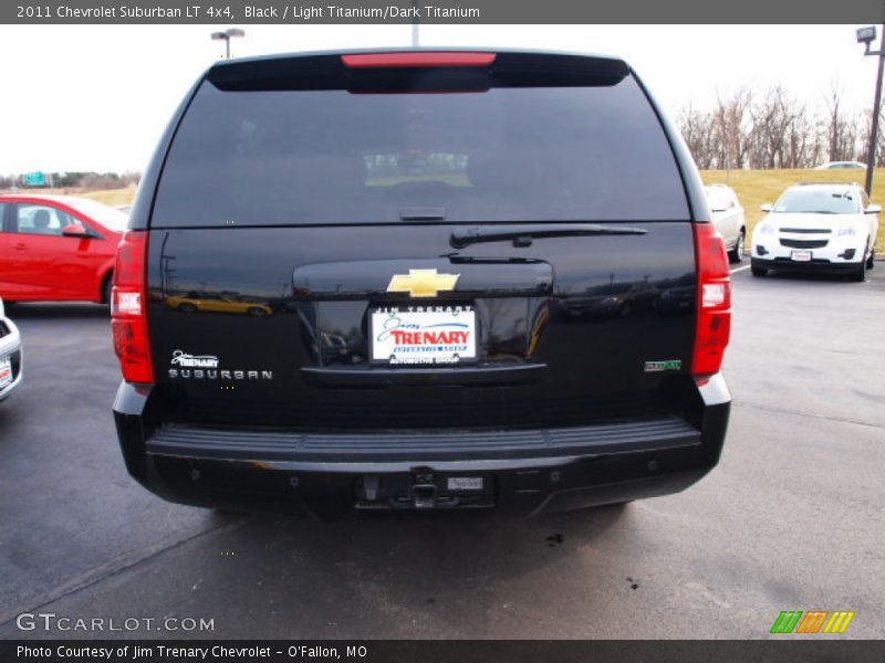 Black / Light Titanium/Dark Titanium 2011 Chevrolet Suburban LT 4x4