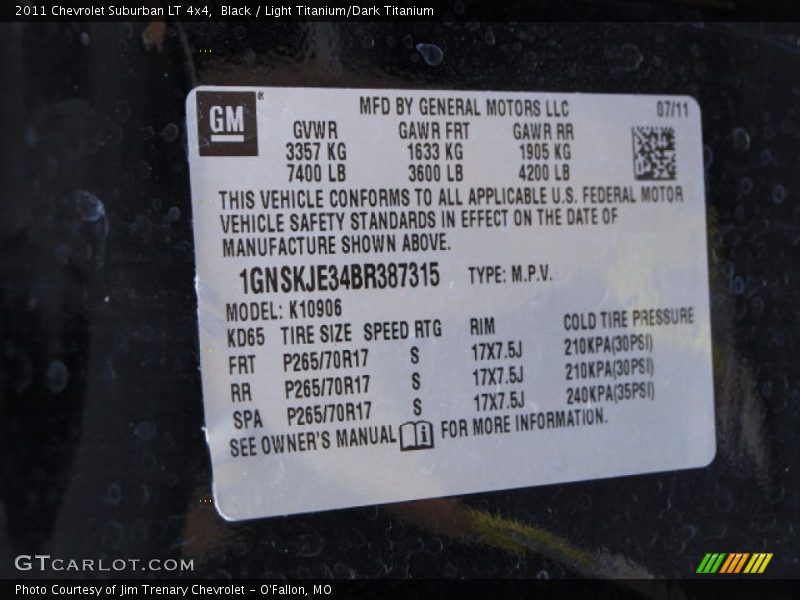 Black / Light Titanium/Dark Titanium 2011 Chevrolet Suburban LT 4x4