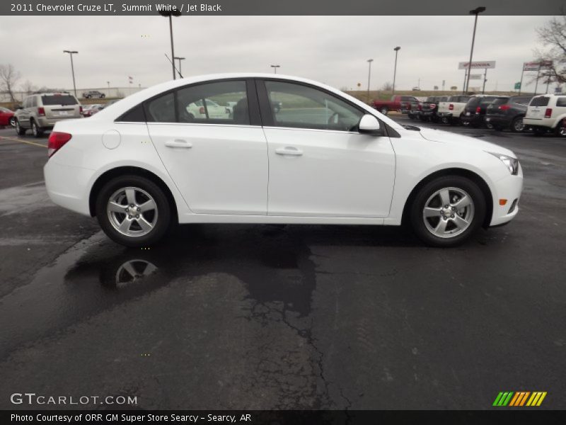 Summit White / Jet Black 2011 Chevrolet Cruze LT