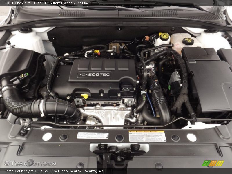 Summit White / Jet Black 2011 Chevrolet Cruze LT
