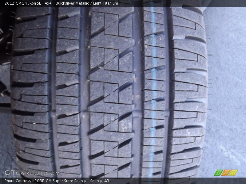 Quicksilver Metallic / Light Titanium 2012 GMC Yukon SLT 4x4