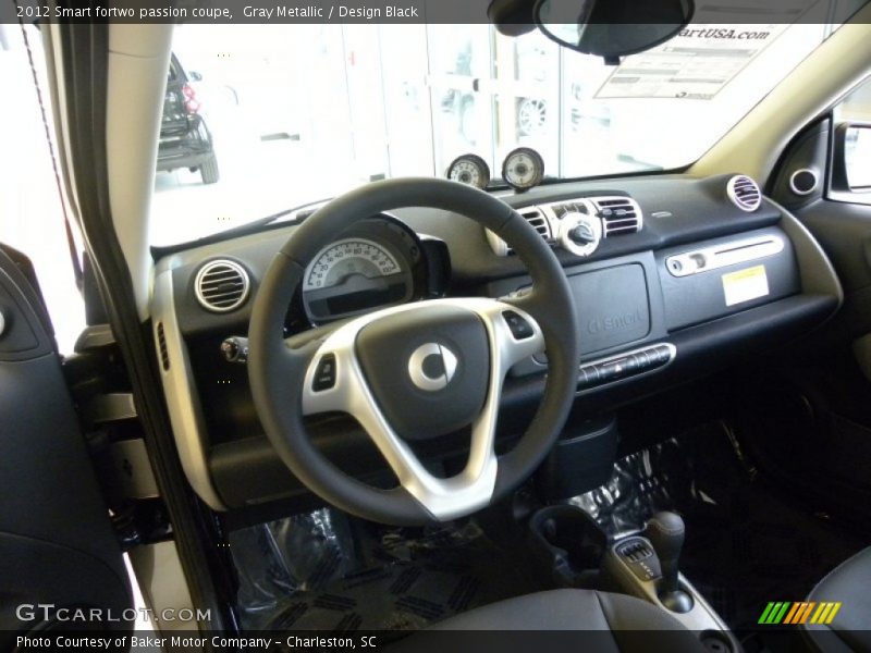 Gray Metallic / Design Black 2012 Smart fortwo passion coupe