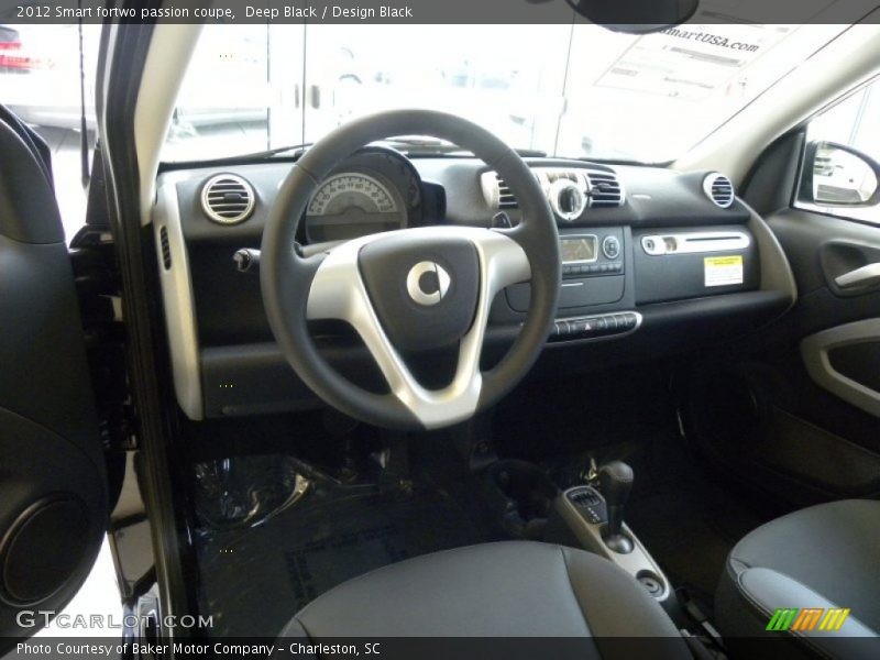 Deep Black / Design Black 2012 Smart fortwo passion coupe