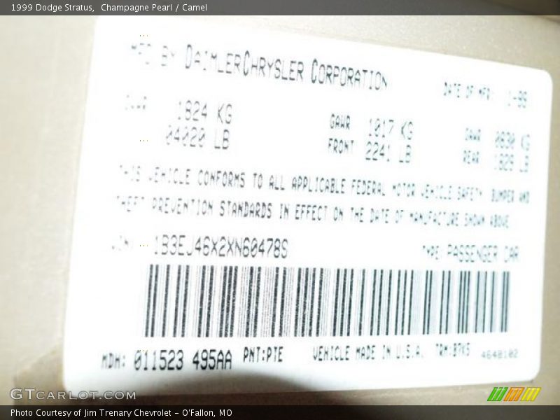Champagne Pearl / Camel 1999 Dodge Stratus