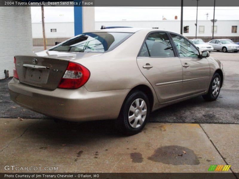 Desert Sand Mica / Taupe 2004 Toyota Camry LE