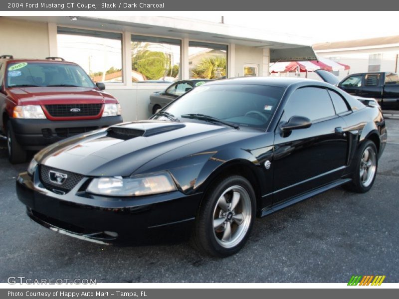 Black / Dark Charcoal 2004 Ford Mustang GT Coupe