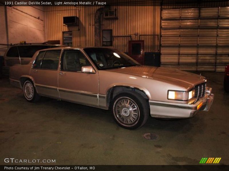 Light Antelope Metallic / Taupe 1991 Cadillac DeVille Sedan
