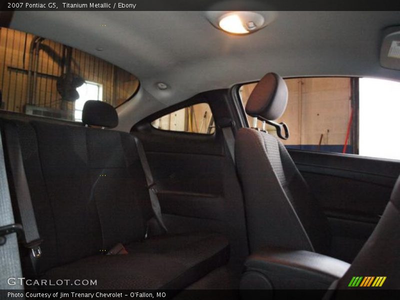 Titanium Metallic / Ebony 2007 Pontiac G5